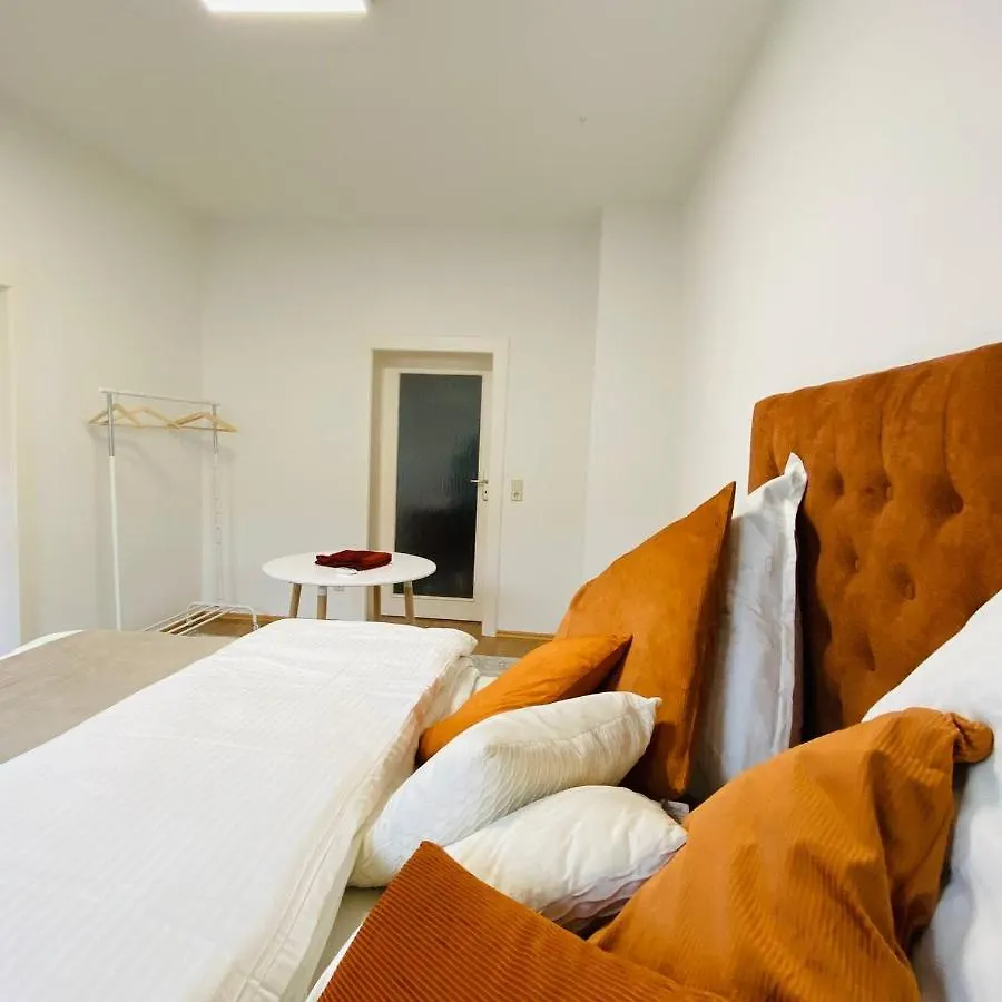 Homestay Schones Zimmer Naher Bahnhof Neustadt Dresden Zentral Wlan